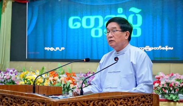 မကွေးတိုင်းဒေသကြီးစီမံ အုပ်ချုပ်ရေးကောင်စီ ဥက္ကဌ ဝန်ထမ်းများနှင့်တွေ့ဆုံ