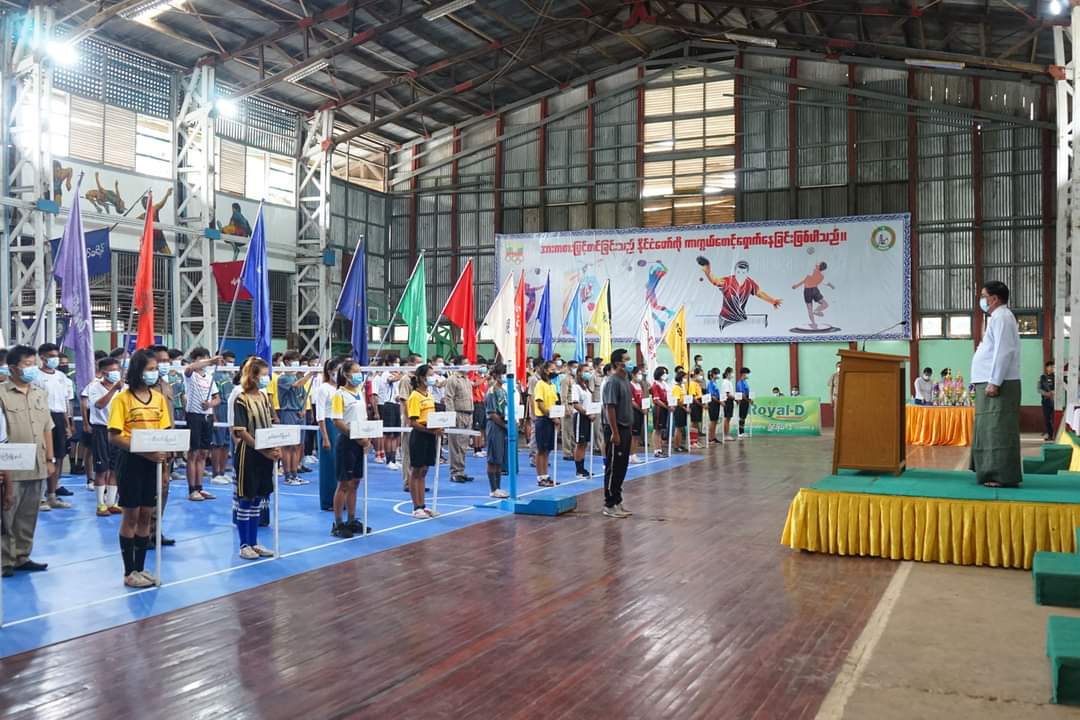 မကွေးတိုင်းဒေသကြီး ဝန်ကြီးချုပ်ဖလား မြို့နယ်ပေါင်းစုံ အမျိုးသား/ အမျိုးသမီး ပိုက်ကျော်ခြင်းပြိုင်ပွဲ ဖွင့်ပွဲ မကွေးတိုင်းဒေသကြီးအစိုးရအဖွဲ့  ဝန်ကြီးချုပ်တက်ရောက်
