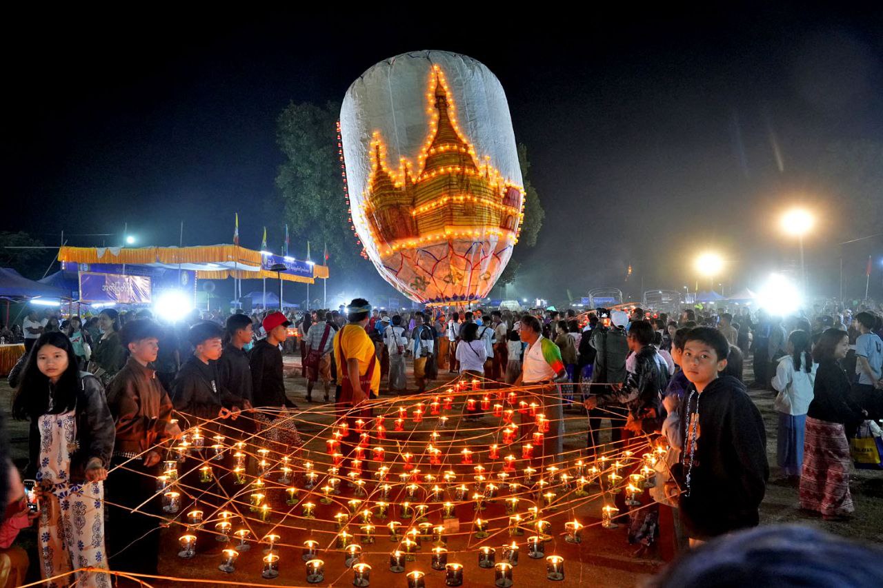 မကွေးတိုင်းဒေသကြီး အစိုးရအဖွဲ့၏ မြန်မာ့ရိုးရာ ထမနဲထိုးပြိုင်ပွဲနှင့်  မီးပုံးပျံလွှတ်တင်ပူဇော်ပွဲ ကျင်းပ